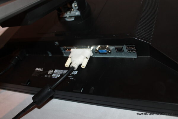 Dell U2311H6 23" IPS Monitor – VGA/DVI - Image 2