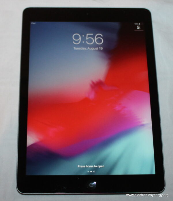 Apple iPad Air – 16GB WiFi (Silver)