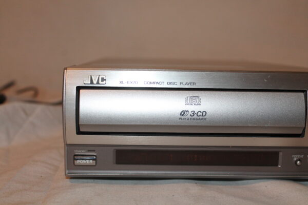 JVC XL-EX70 3-Disc CD Player - Image 5