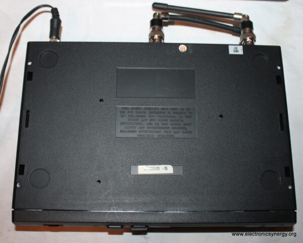 Shure ULXS4 Wireless Microphone Receiver System – 3 Receivers + Mic & Charger - Image 6