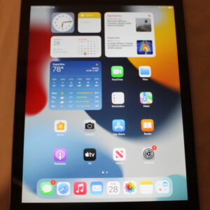 Apple iPad Air 2 (A1566) – 64GB Wi-Fi, Space Gray