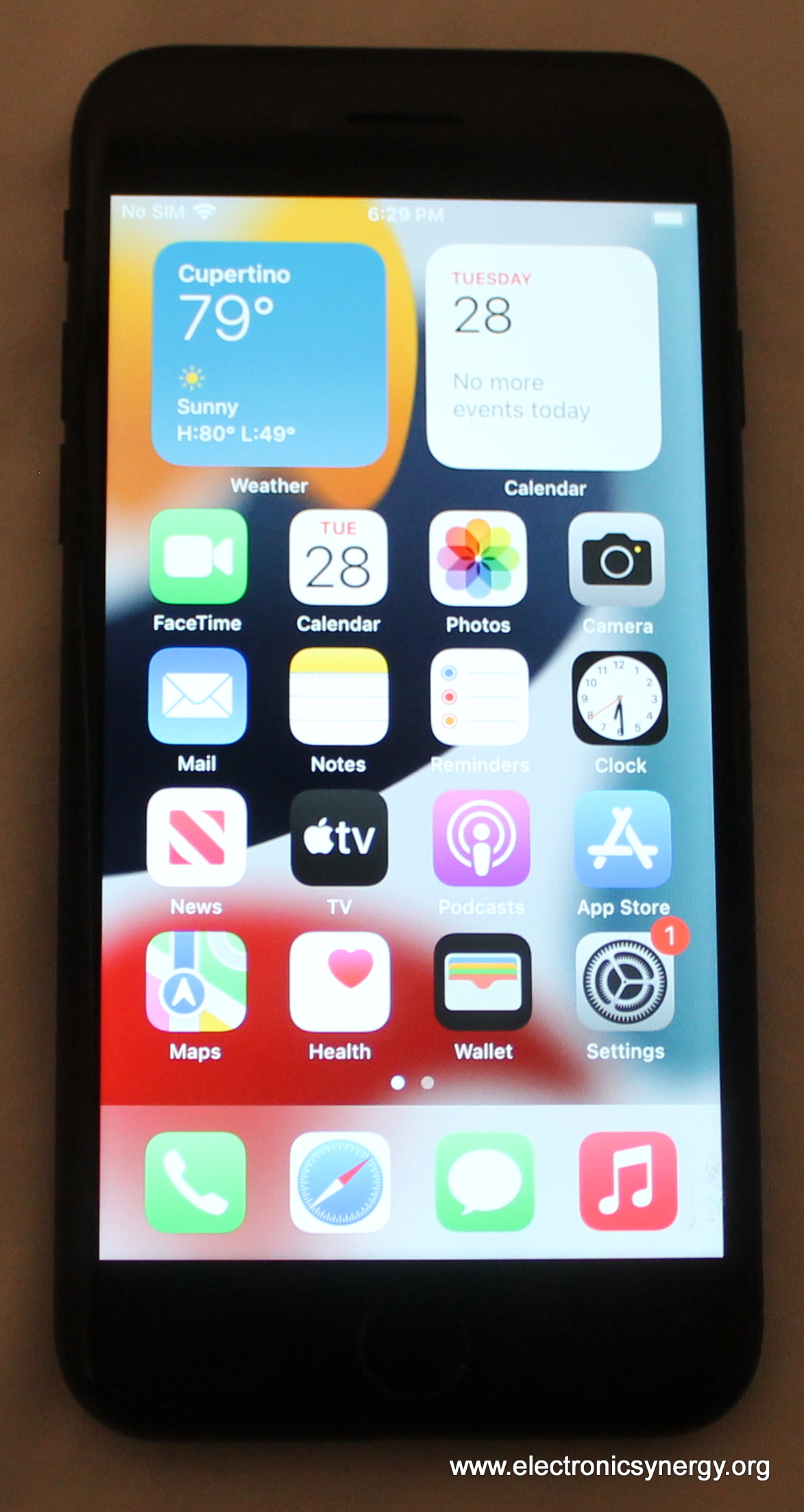 Apple iPhone 7 (A1660) – 32GB, Black, Unlocked