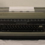 Swintec 8016 Select Series Electronic Typewriter